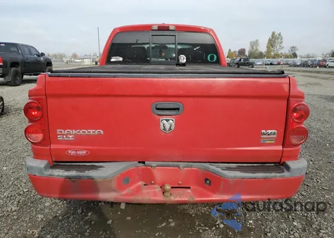 2008 Dodge Dakota Quad Slt z USA, uszkodzony, nr VIN 1D7HW48N28S567941